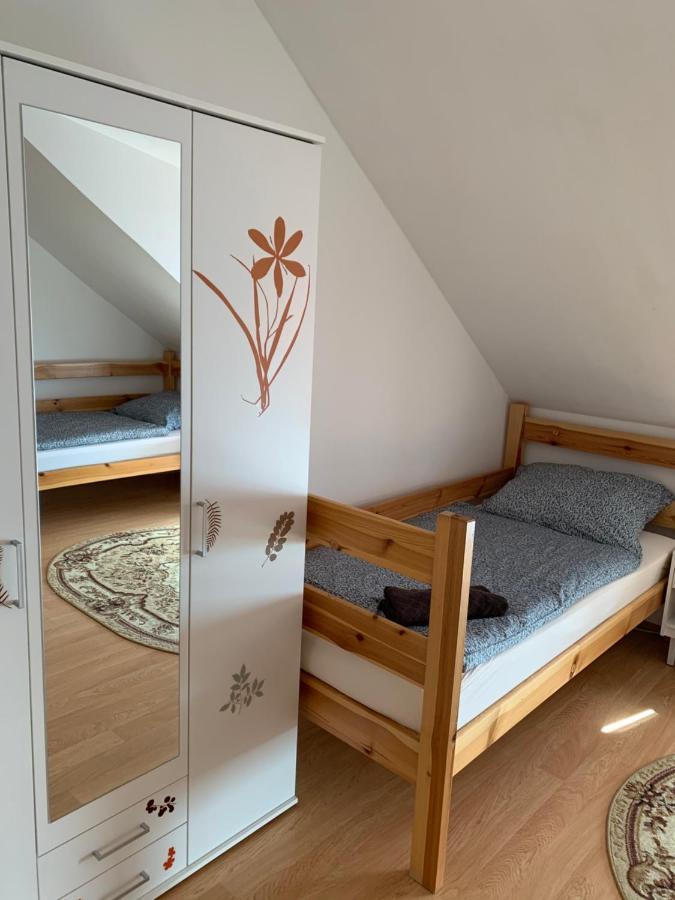 Apartments Biely Kostol Εξωτερικό φωτογραφία